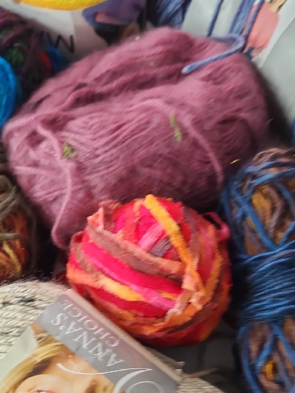 Assorted Multicolor & Cream Yarn Bundle - Crafting Home Art - Picture 7 of 10